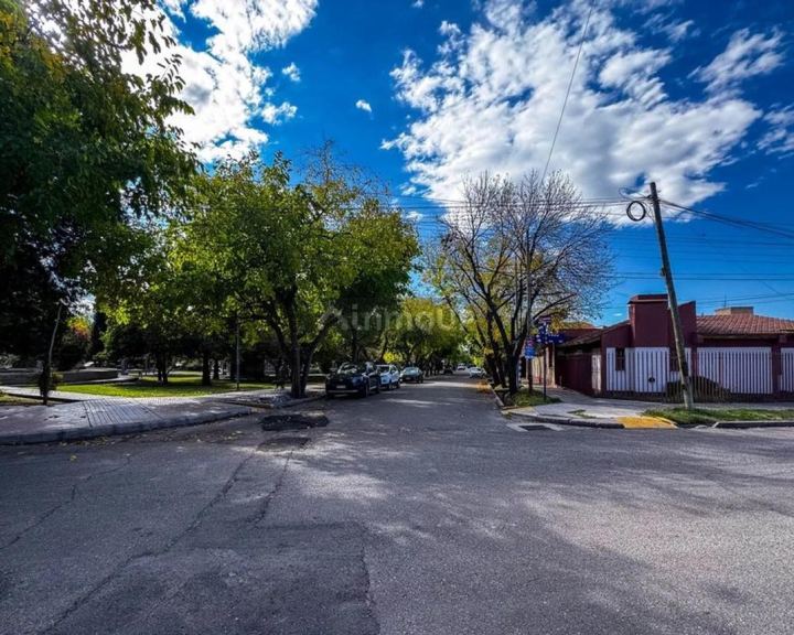 Casa en Venta en Godoy Cruz, Mendoza