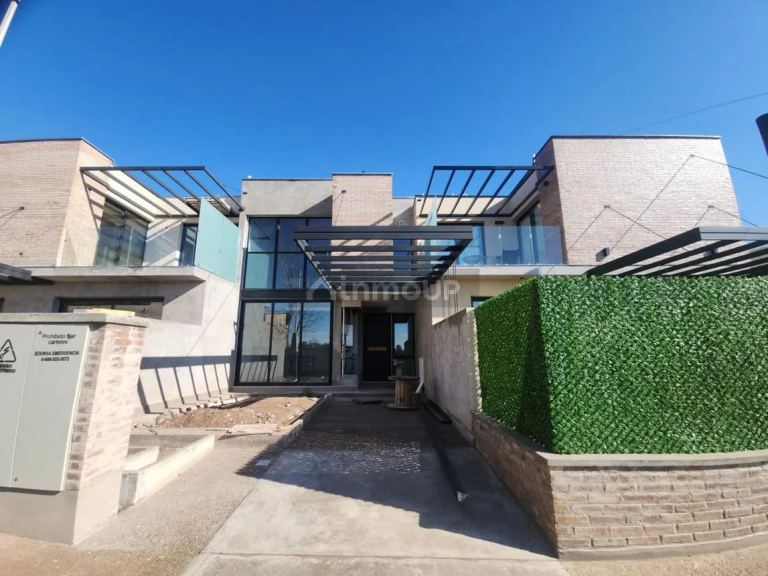 Duplex en Venta en Maipu, Mendoza