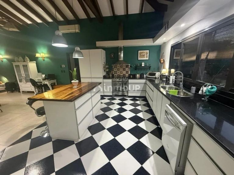 Casa en Venta en Maipu, Mendoza