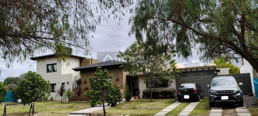 Casa en Venta en Maipu, Mendoza