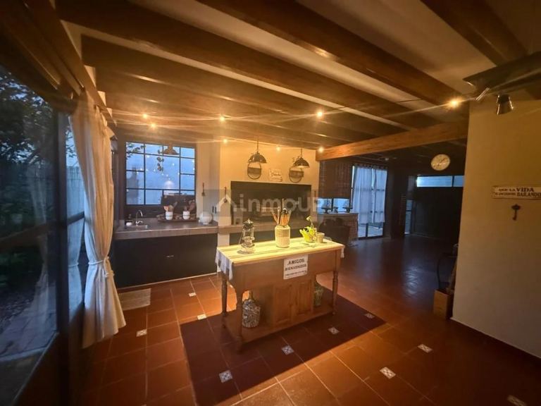 Casa en Venta en Maipu, Mendoza