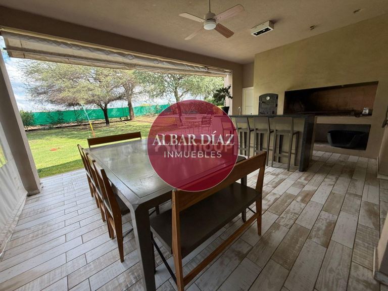 Casa en Venta en Santa Maria, Cordoba