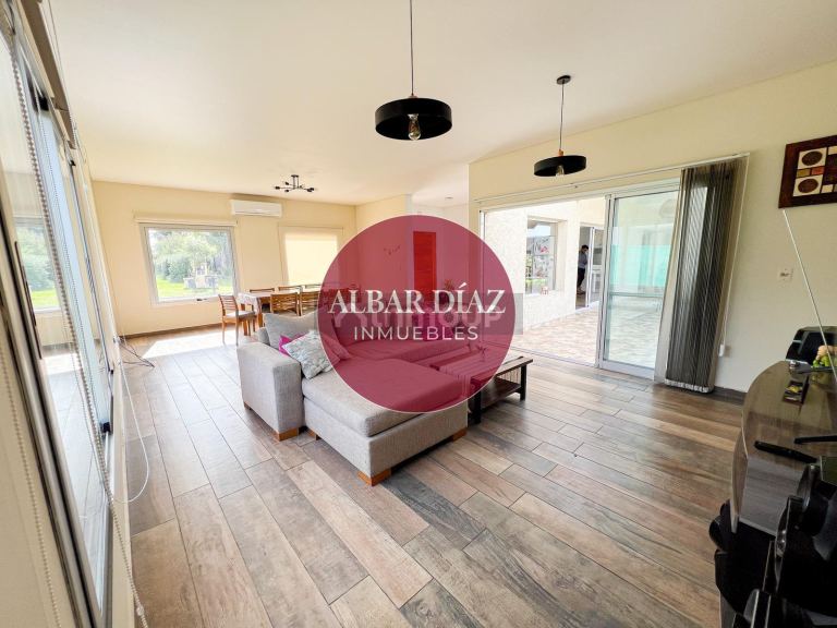 Casa en Venta en Santa Maria, Cordoba