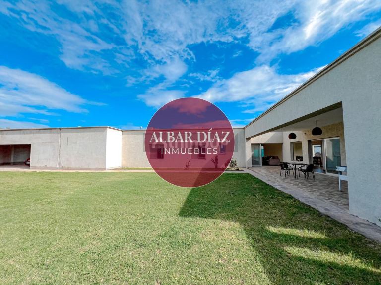 Casa en Venta en Santa Maria, Cordoba
