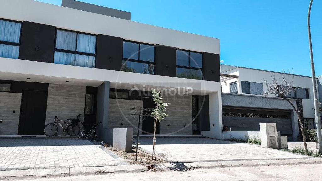 Casa en Venta en Capital, Cordoba