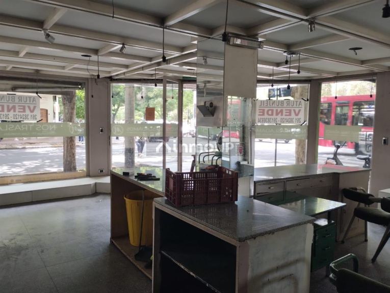 Local Comercial en Venta en Capital, Mendoza