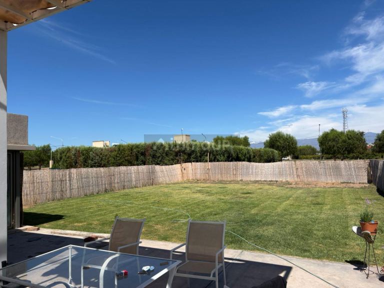 Casa en Venta en Guaymallen, Mendoza