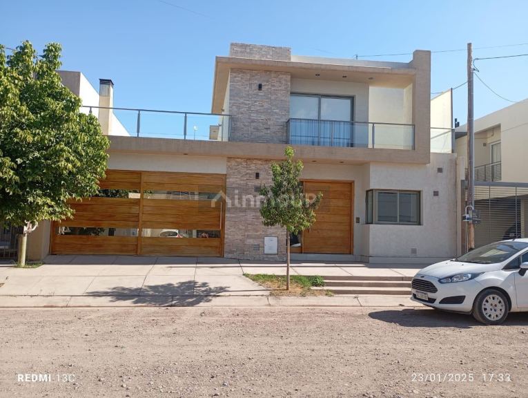 Casa en Venta en Guaymallen, Mendoza