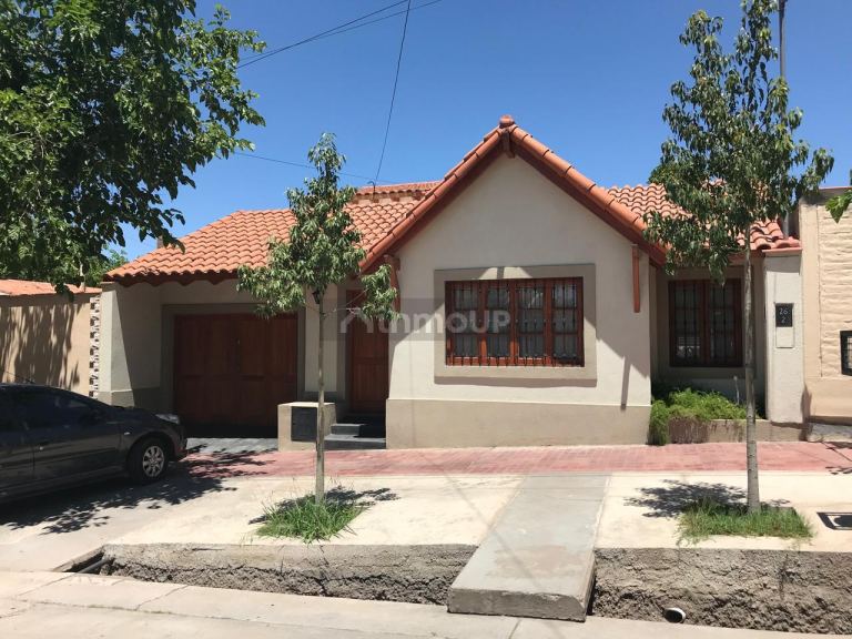 Casa en Venta en Las Heras, Mendoza