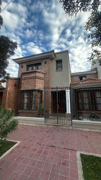Casa en Venta en Guaymallen, Mendoza
