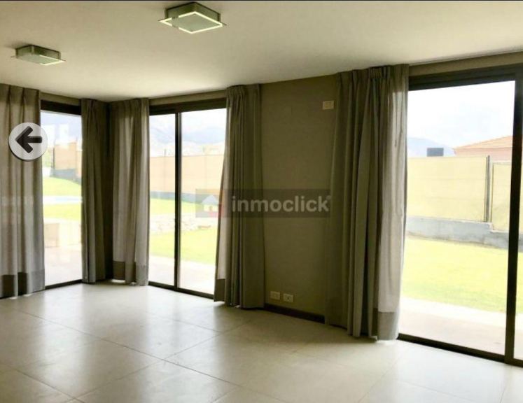 Casa en Venta en Las Heras, Mendoza