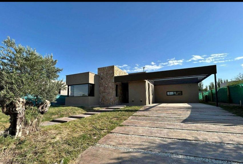 Casa en Venta en Maipu, Mendoza