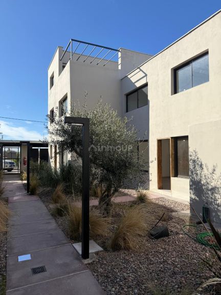 Duplex en Venta en Lujan de Cuyo, Mendoza