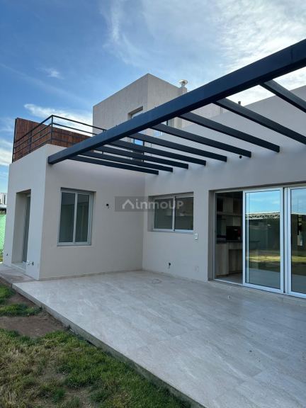 Casa en Alquiler en Lujan de Cuyo, Mendoza