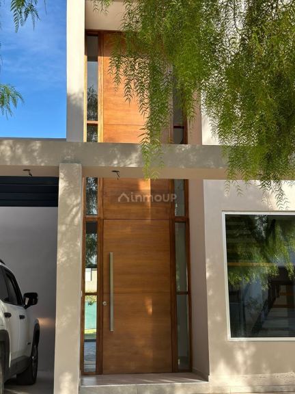Casa en Alquiler en Lujan de Cuyo, Mendoza