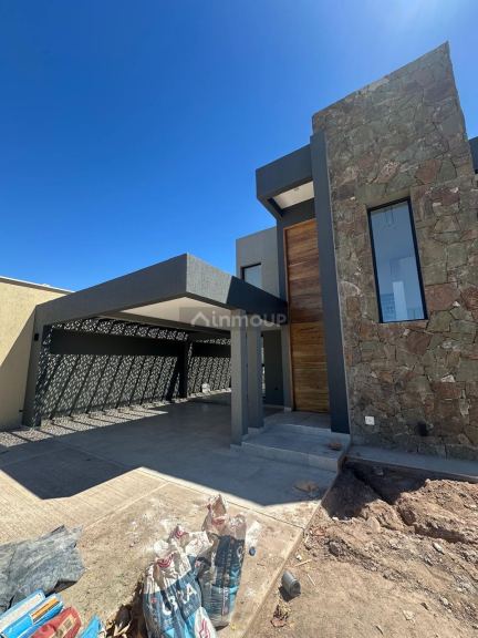 Casa en Venta en Maipu, Mendoza