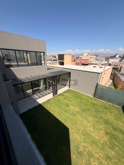 Casa en Venta en Maipu, Mendoza