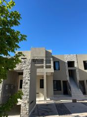 Guaymallen Elpidio González 4172, M5521 Mendoza