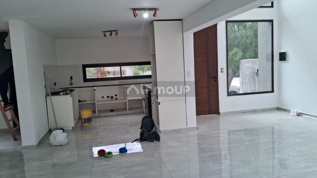 Casa en Venta en Maipu, Mendoza