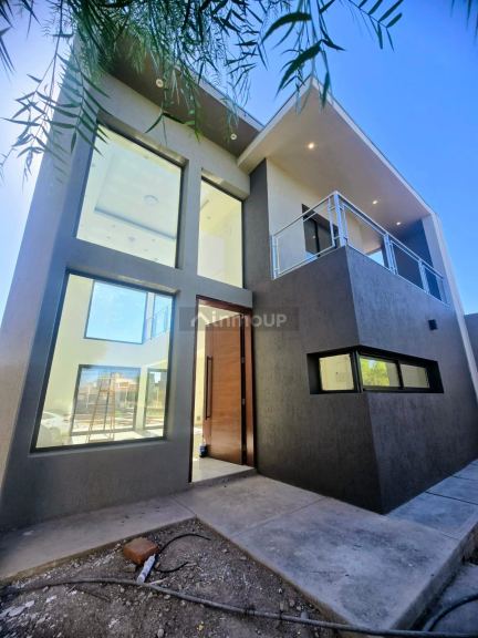 Casa en Venta en Maipu, Mendoza