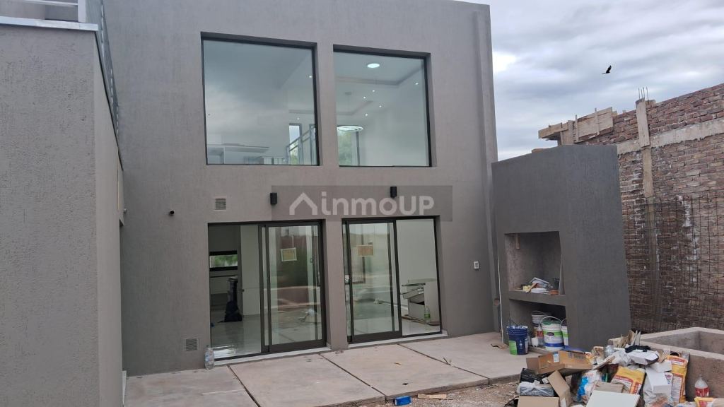 Casa en Venta en Maipu, Mendoza