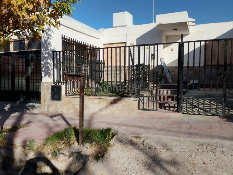 Casa en Venta en Las Heras, Mendoza
