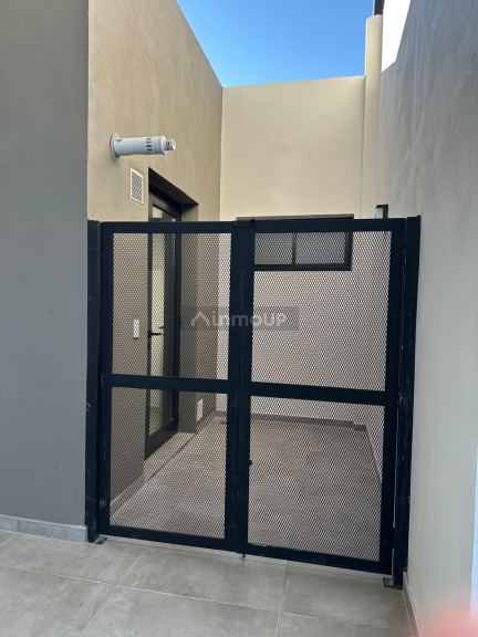 Casa en Alquiler en Lujan de Cuyo, Mendoza - USD 1.800 | Inmoup - 26