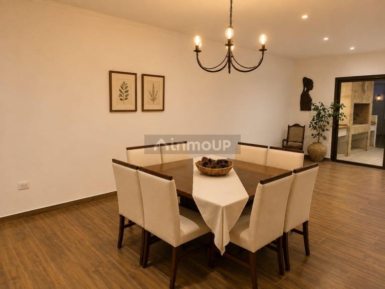 Casa en Venta en Lujan de Cuyo, Mendoza - USD 250.000 | Inmoup - 8