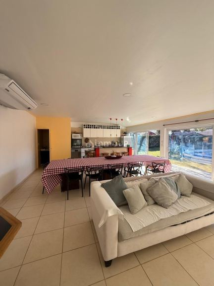 Casa en Venta en Godoy Cruz, Mendoza - USD 390.000 | Inmoup - 19