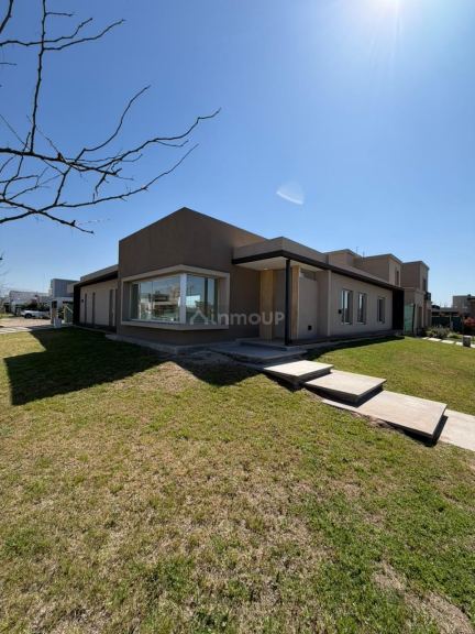 Casa en Venta en Maipu, Mendoza