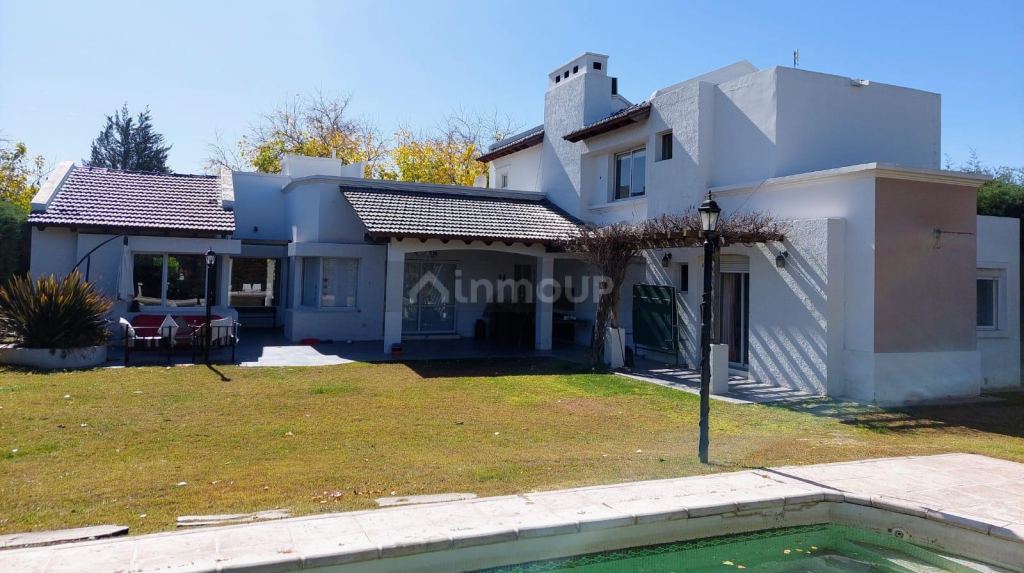 Casa en Venta en Lujan de Cuyo, Mendoza - USD 340.000 | Inmoup - 11