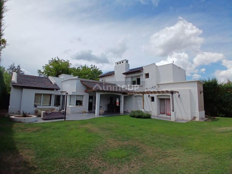 Casa en Venta en Lujan de Cuyo, Mendoza - USD 340.000 | Inmoup - 12