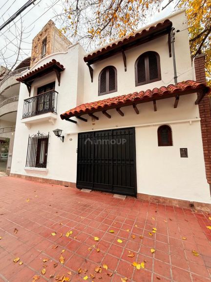Casa en Venta en Capital, Mendoza