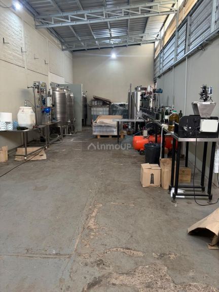 Fábrica en Venta en Lavalle, Mendoza