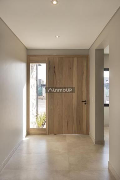 Casa en Venta en Lujan de Cuyo, Mendoza - USD 350.000 | Inmoup - 17