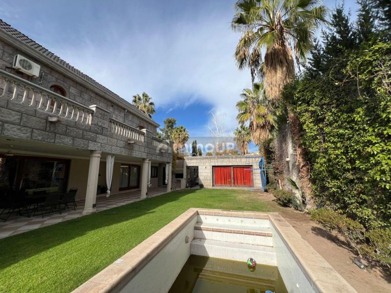 Casa en Venta en Godoy Cruz, Mendoza - USD 550.000 | Inmoup - 21
