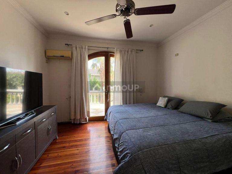 Casa en Venta en Godoy Cruz, Mendoza - USD 550.000 | Inmoup - 11