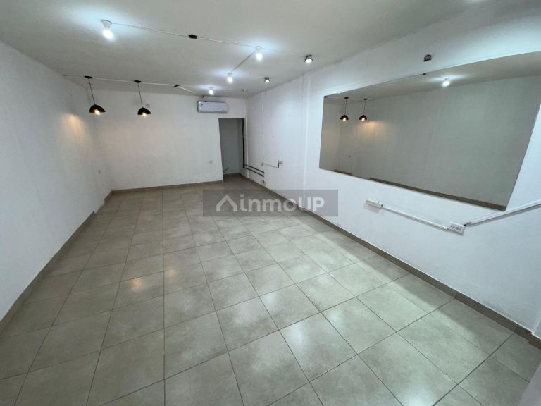 Local Comercial en Alquiler en Moreno, G.B.A. Zona Oeste