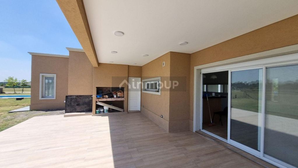 Casa en Venta en Lujan, G.B.A. Zona Oeste