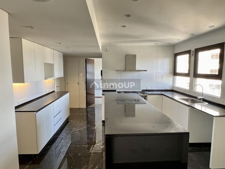 Departamento en Alquiler en Recoleta, Capital Federal