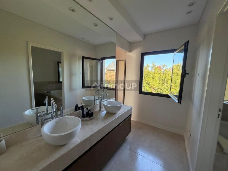 Casa en Venta en Pilar, G.B.A. Zona Norte