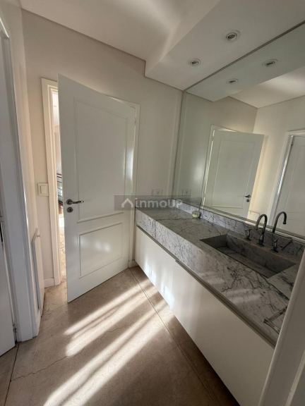 Casa en Venta en Pilar, G.B.A. Zona Norte
