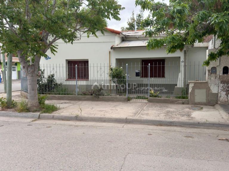 Casa en Venta en General Roca, Rio Negro