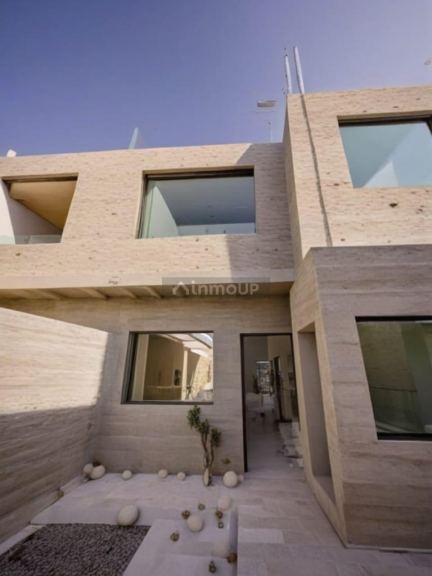 Casa en Venta en Cipolletti, Rio Negro