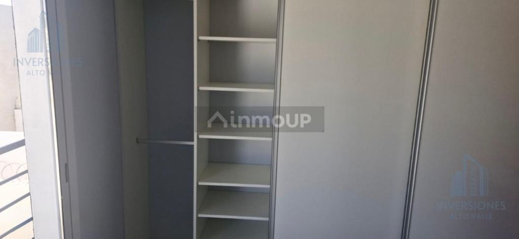 Casa en Venta en Fernandez Oro, Rio Negro