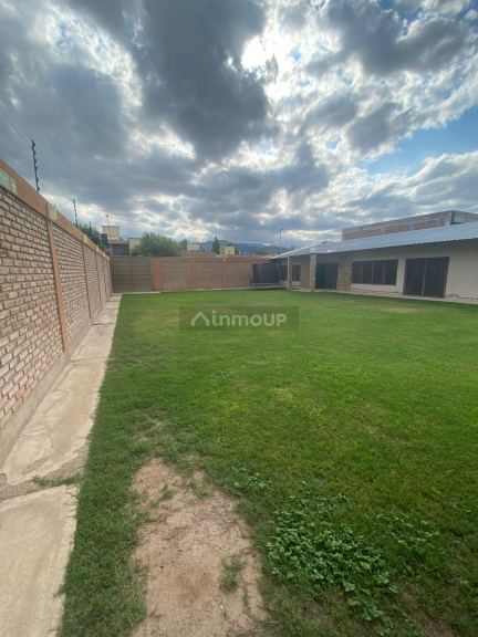 Local Comercial en Alquiler en Las Heras, Mendoza