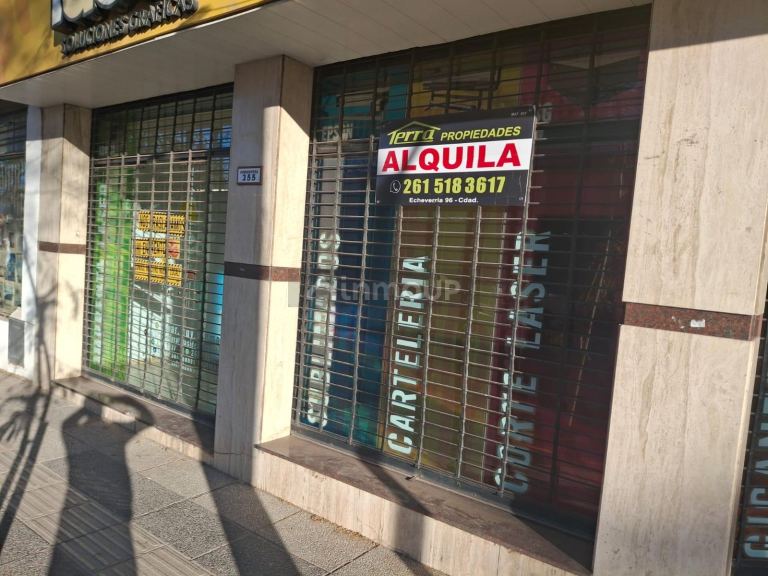 Galpon en Alquiler en Capital, Mendoza