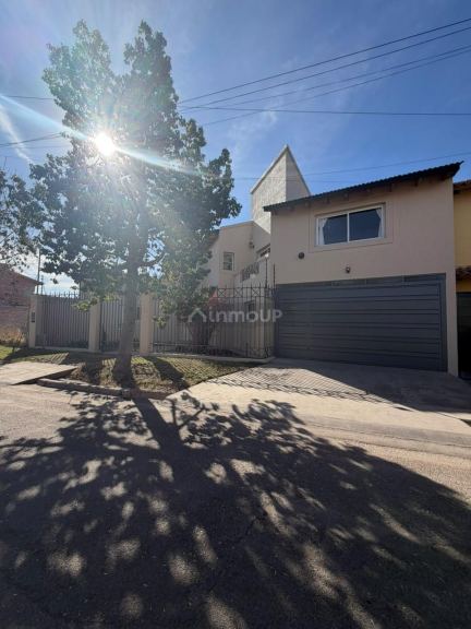 Casa en Venta en Guaymallen, Mendoza