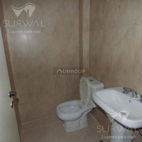 Oficina en Venta en Biedma, Chubut