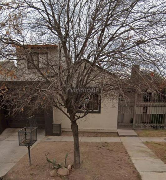 Casa en Venta en San Carlos, Mendoza
